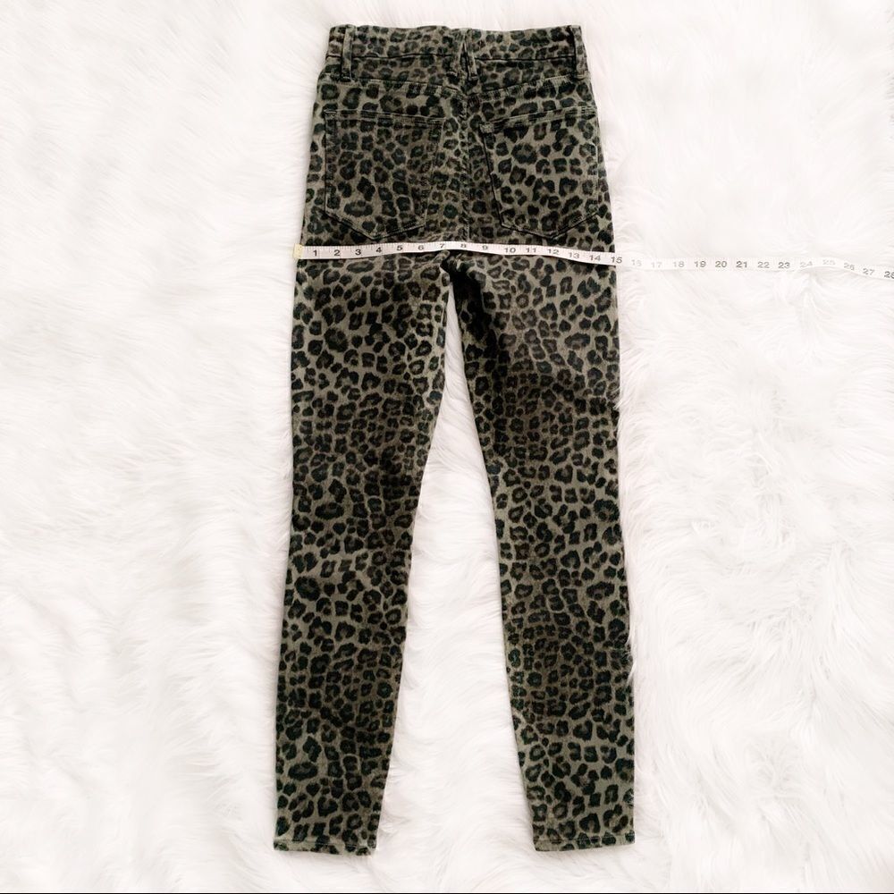 GOOD AMERICAN Good Waist Crop Skinny Jeans! - Picture 7 of 8